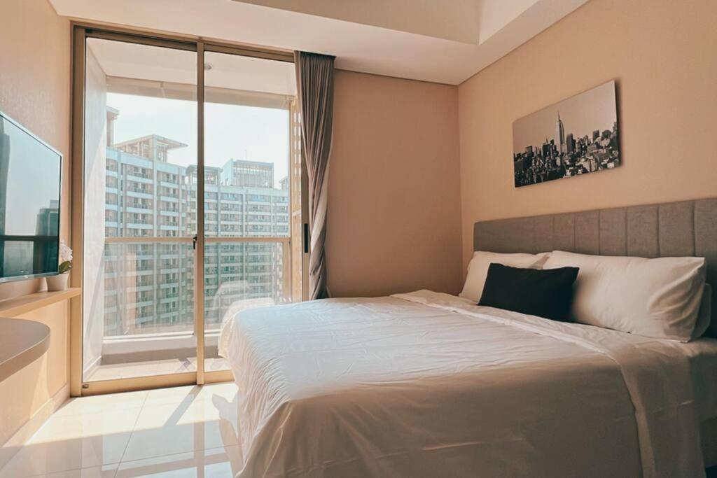 Cozy Studio Suite In Taman Anggrek Residences Τζακάρτα Εξωτερικό φωτογραφία